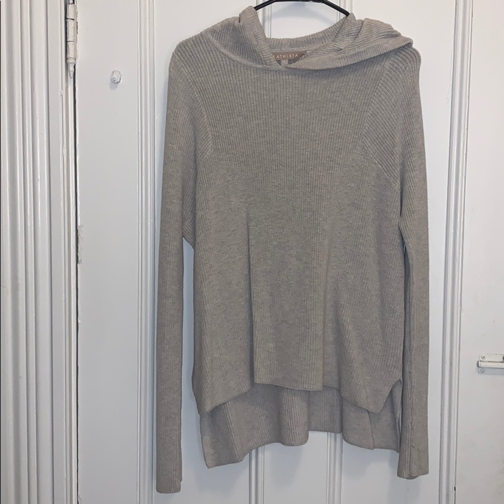 NEVER WORN Athleta pull over sweater